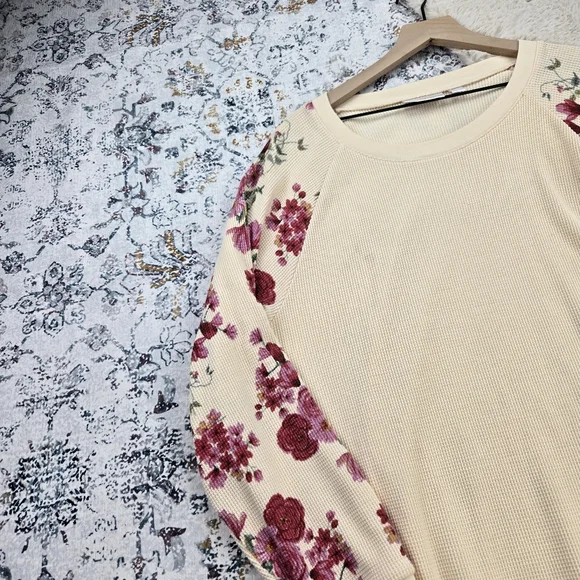 Belle by Kim Gravel Baby Waffle Indigo Floral Sweatshirt Ecru 2X - Picture 4 of 8